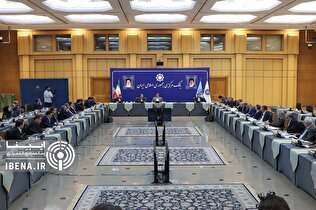 نشست هم‌اندیشی رئیس کل بانک مرکزی با اعضای اتاق بازرگانی ایران/ گزارش تصویری