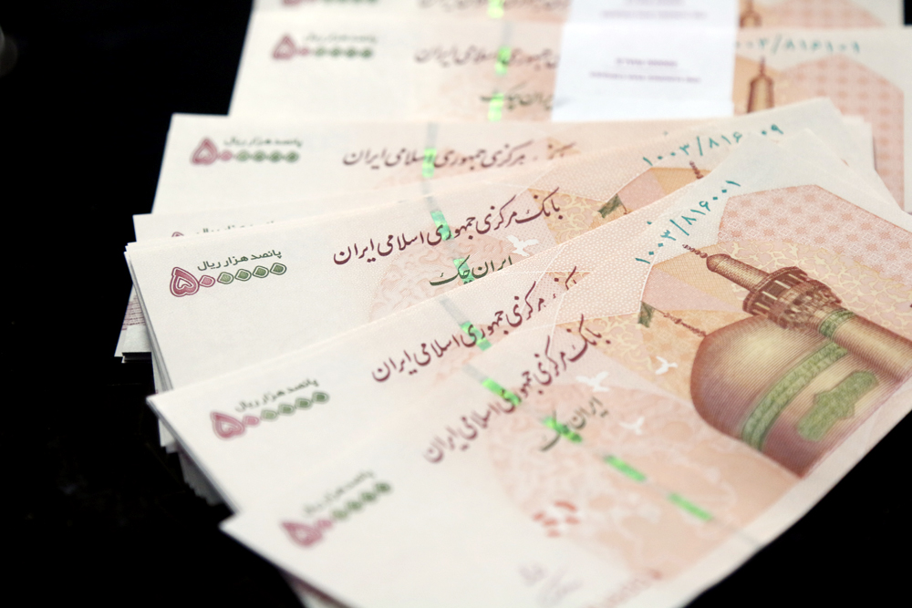 گزارش تصویری توزیع ایران چک جدید
