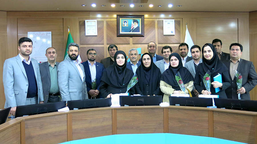 آزادی و امنیت امروز کشور را مدیون شهدا هستیم