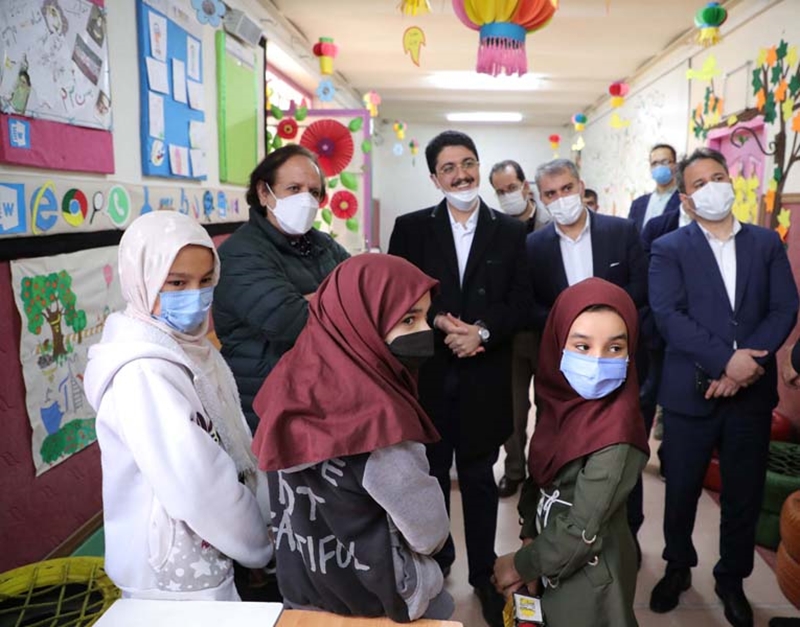 مشارکت بانک رفاه کارگران در پویش مردمی حمایت از آموزش رایگان کودکان کار