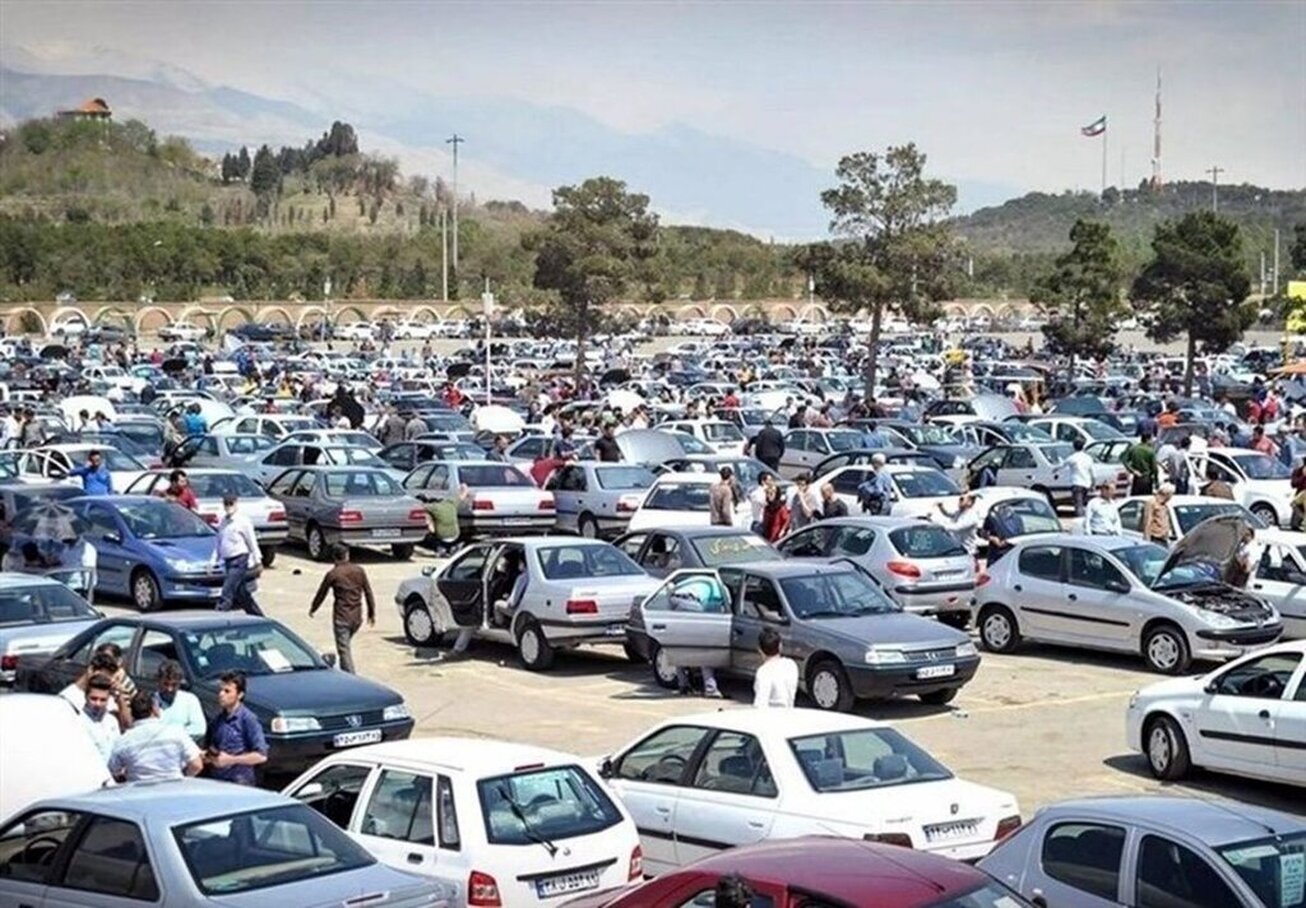 وزارت صمت قیمت بازار آزاد را قبول ندارد  از بورس خودرو بخرید
