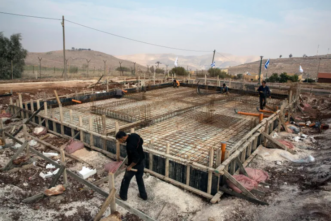 اسرائیل برای پر کردن شکاف کارگران ساختمانی به هند روی می‌آورد