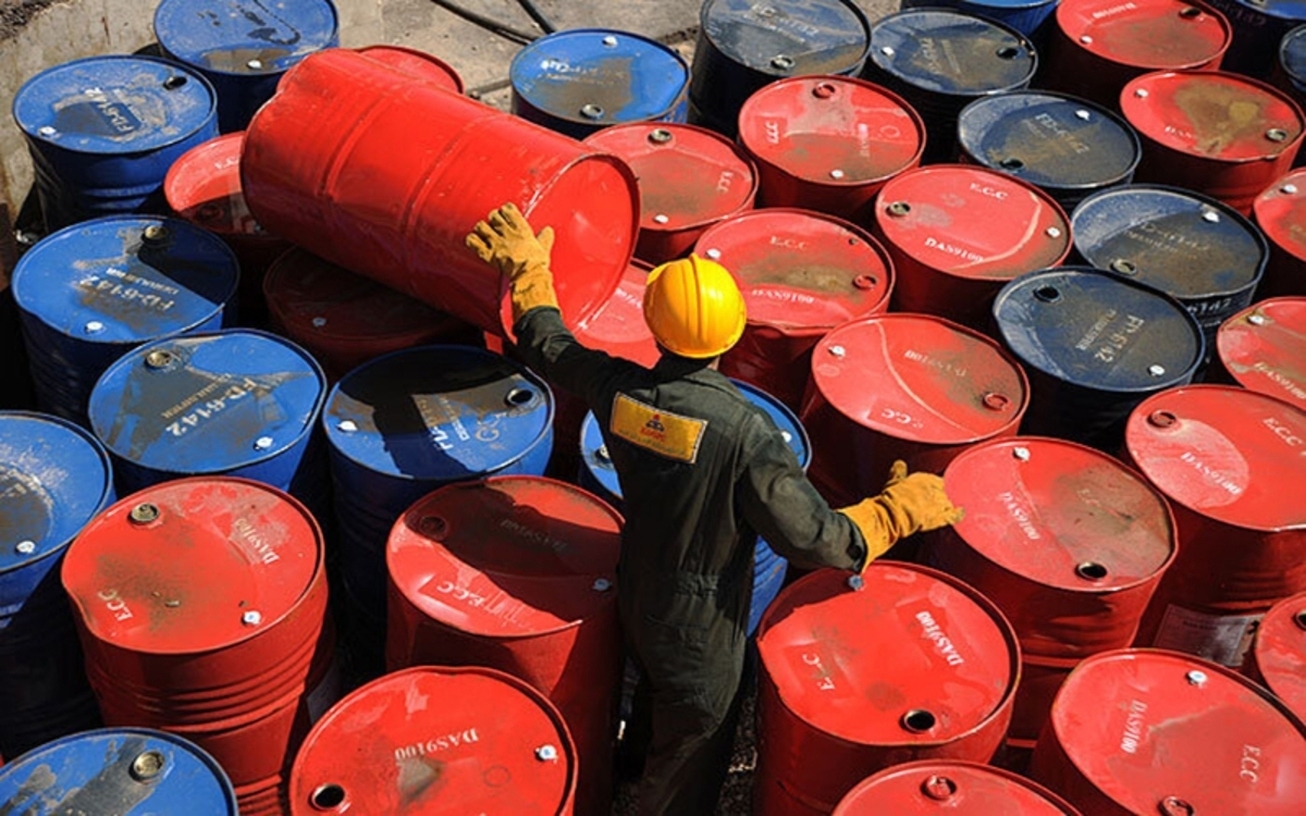 قیمت جهانی نفت امروز ۱۴۰۲ ۰۴ ۳۰