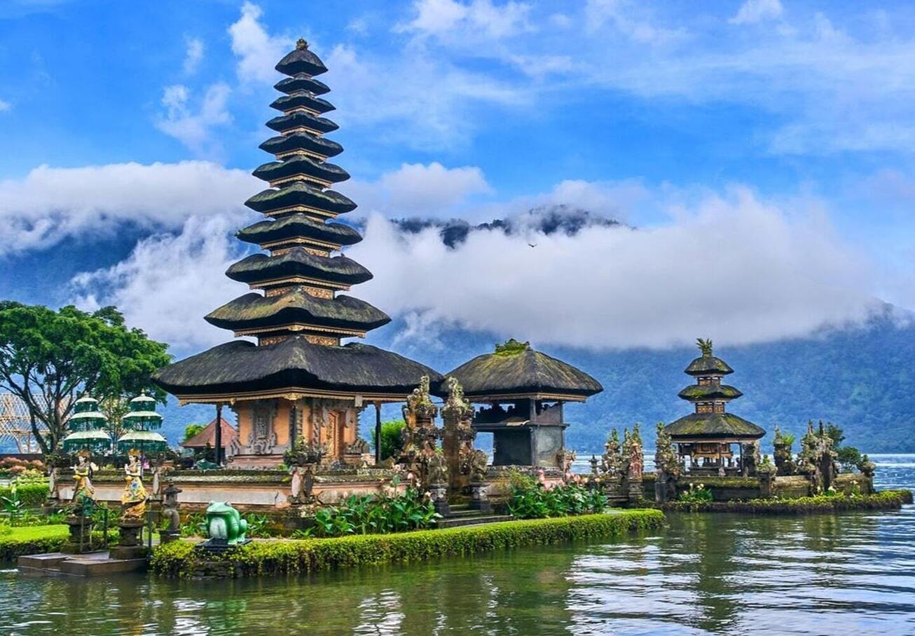 درآمد جدید بالی از گردشگران خارجی