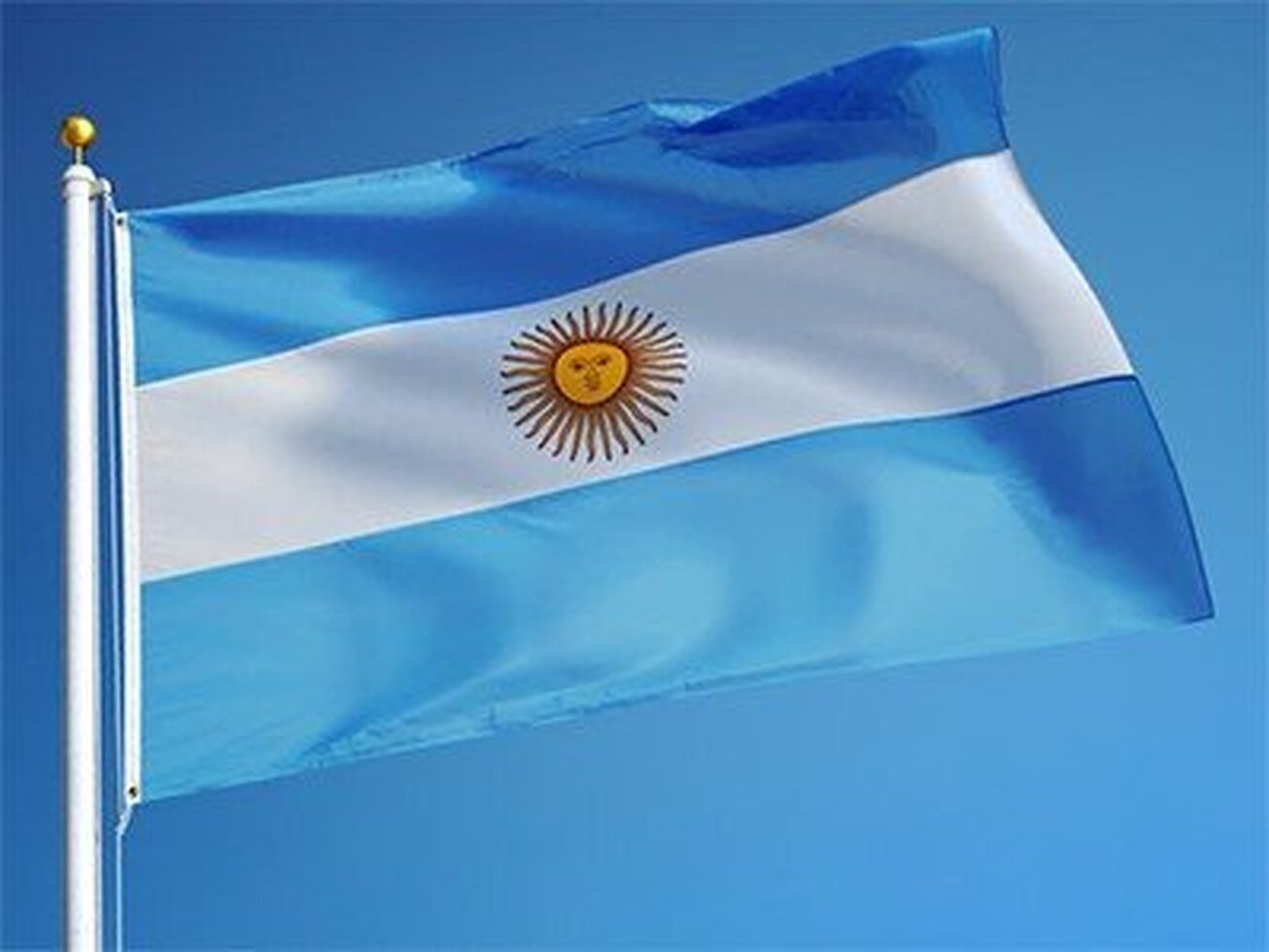 مجادله بر سر راه نجات ارز ملی آرژانتین از سقوط آزاد