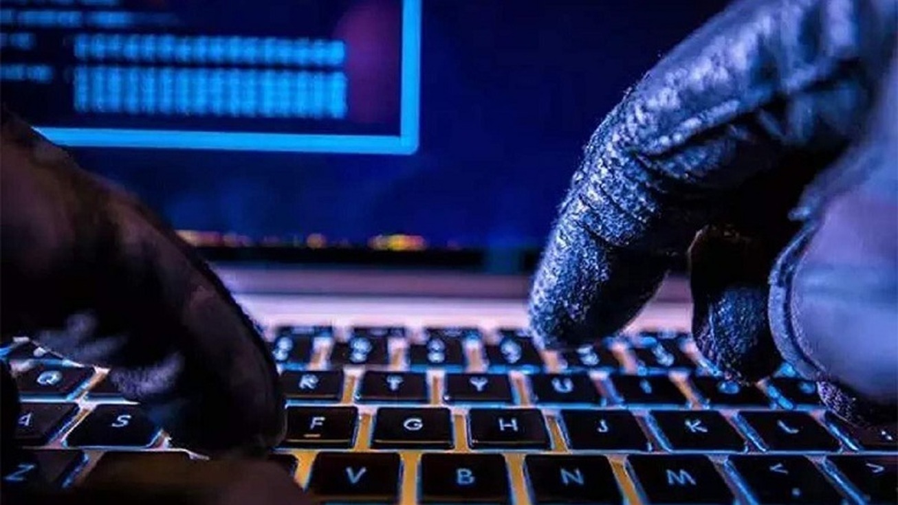 حملات سایبری به زیرساخت‌های پولی و مالی یکی از جنبه‌های جنگ ترکیبی حوزه اقتصادی