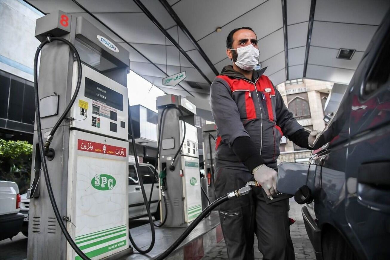 سوختگیری بنزین با نرخ آزاد در جریان است  رفع مشکل تا ساعاتی دیگر
