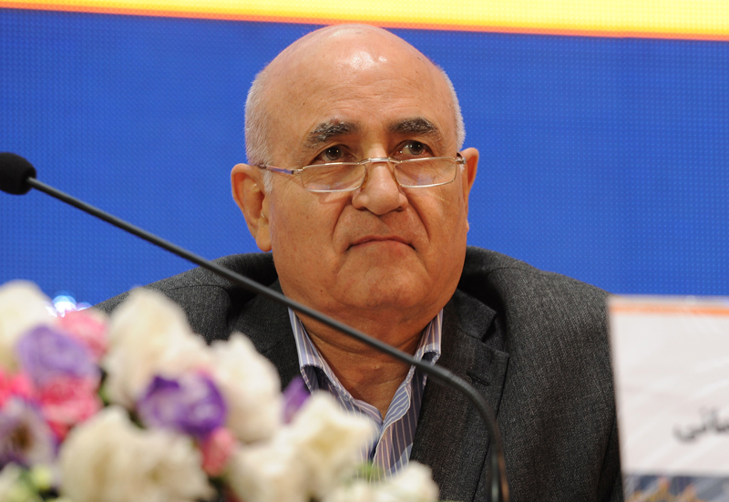 پرویز عقیلی کرمانی