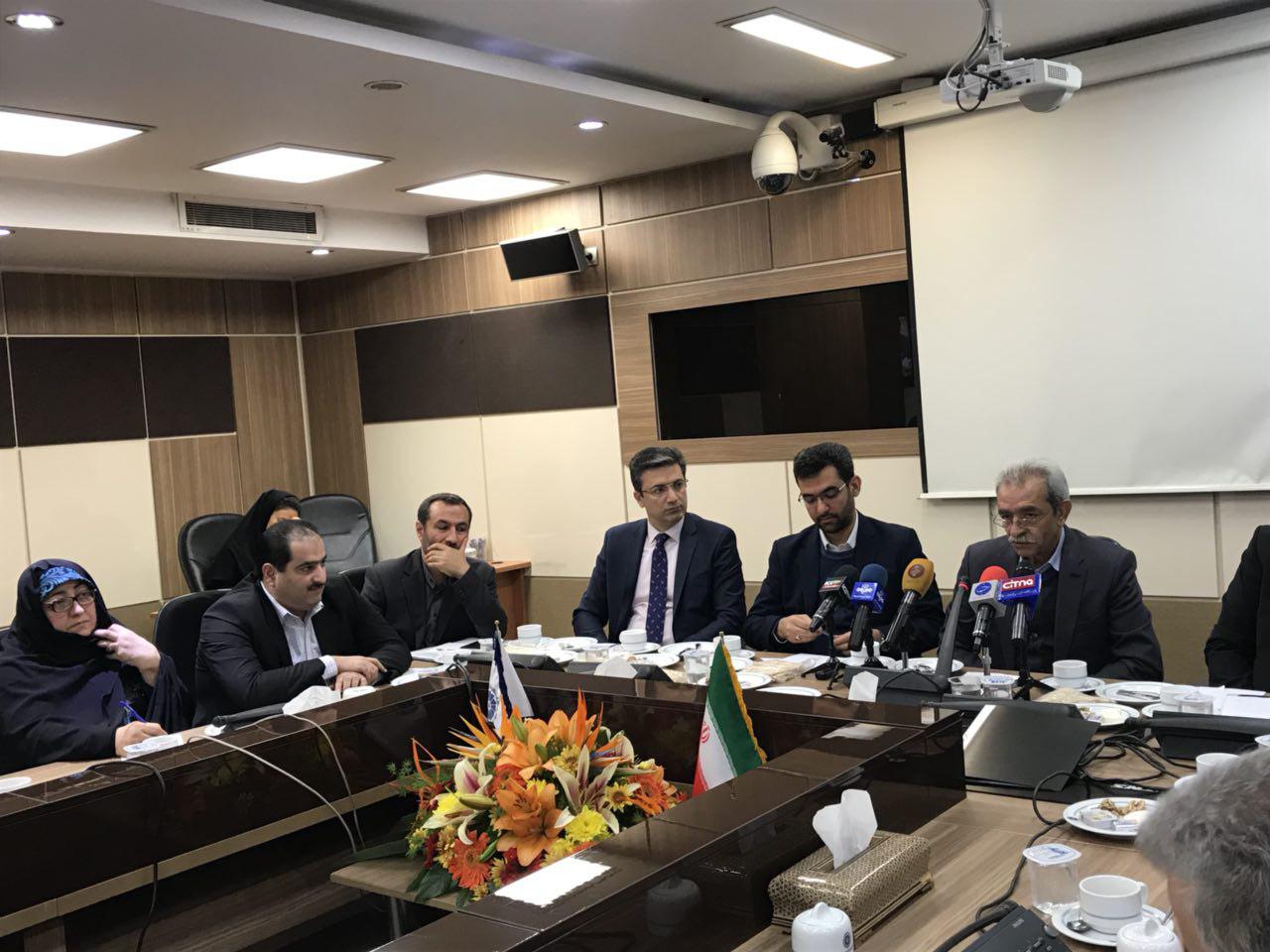 جلسه اتاق ایران با وزیر ارتباطات