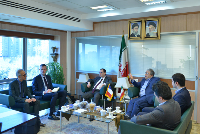 دلوباک فرانسه