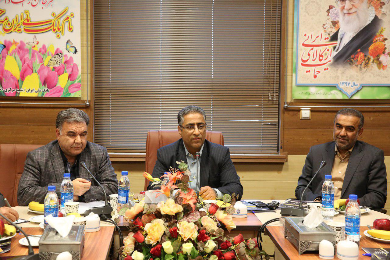 تاکید عضو هیات مدیره بانک ملی ایران بر حمایت از کالای ایرانی 