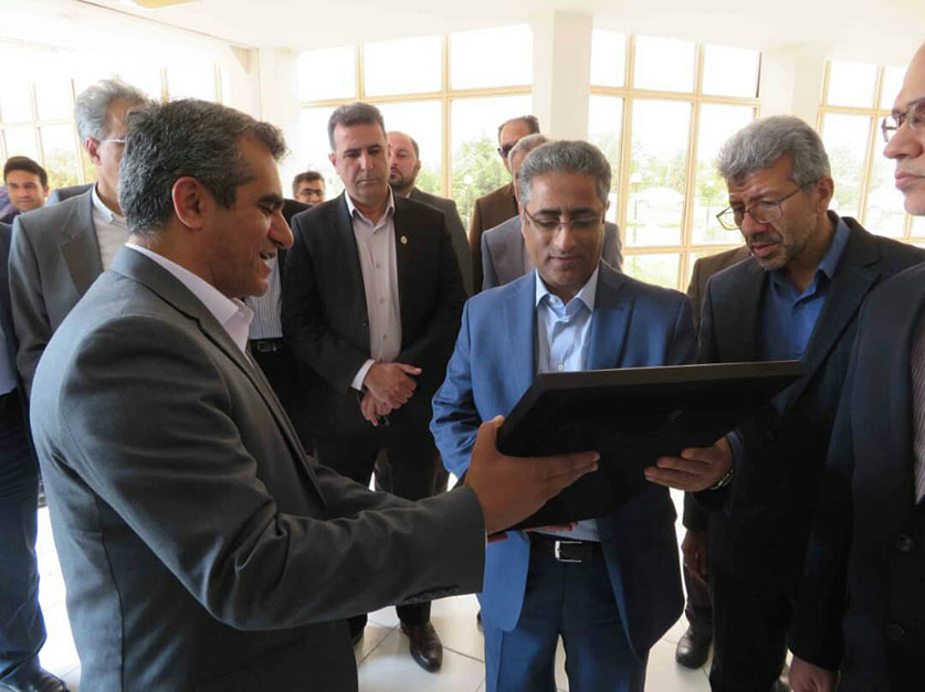 محمودشایان