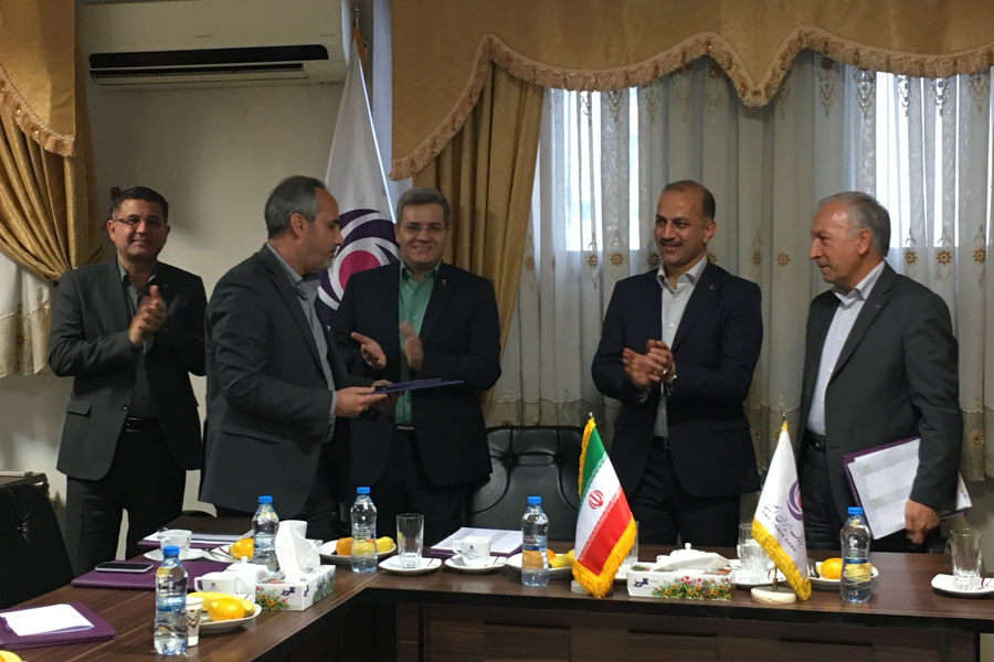 معاون عملیاتی بانکی بانک ایران زمین