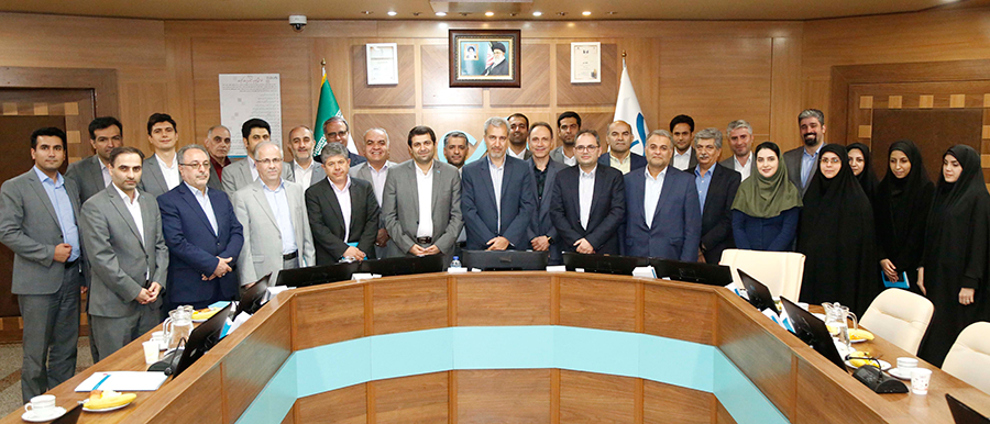 ارزیابی جایزه ملی تعالی منابع انسانی در بانک دی برگزار  شد