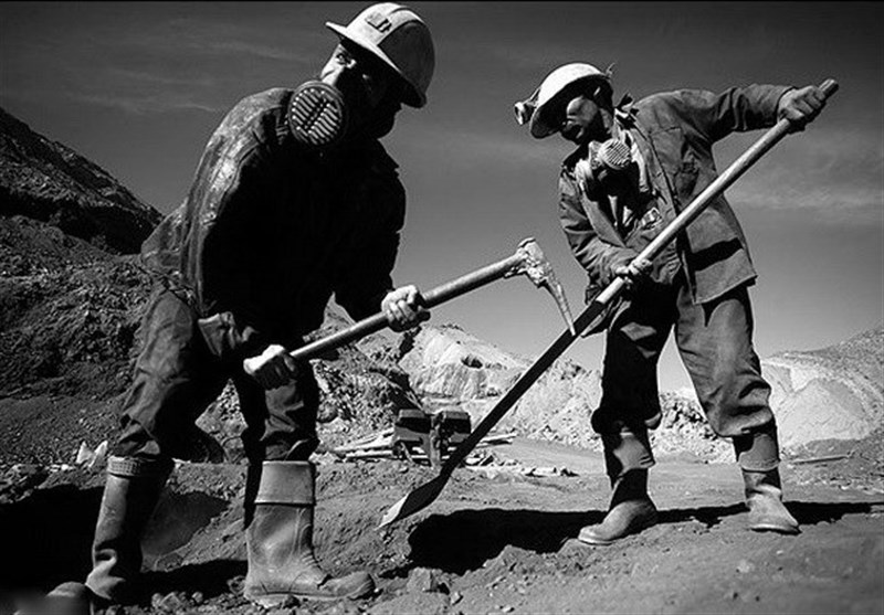 Iran allocates more than $75 million to jobless benefits for COVID-19