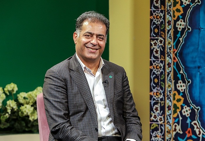 دکتر مرتضی اکبری