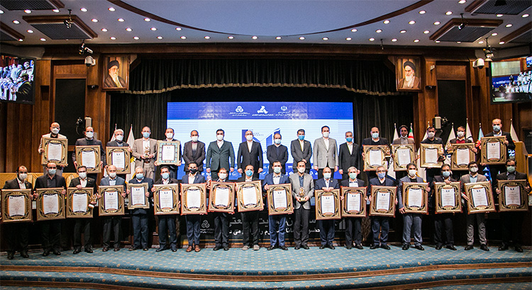 بانکپاسارگاد در بیست و سومین دوره انتخابات شرکتهای برتر ایران از سوی سازمان مدیریت صنعتی موفق به کسب رتبه نخست، در شاخص بهرهوری کل عوامل