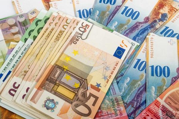 یورو و پوند