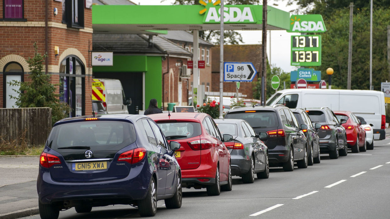 کمبود بنزین انگلیس