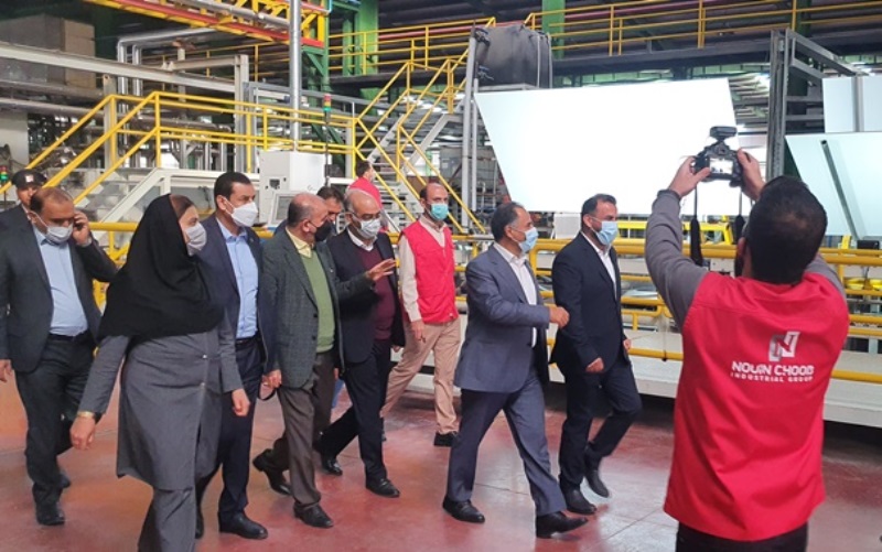 بازدید مدیرعامل بانک تجارت از نوین چوب