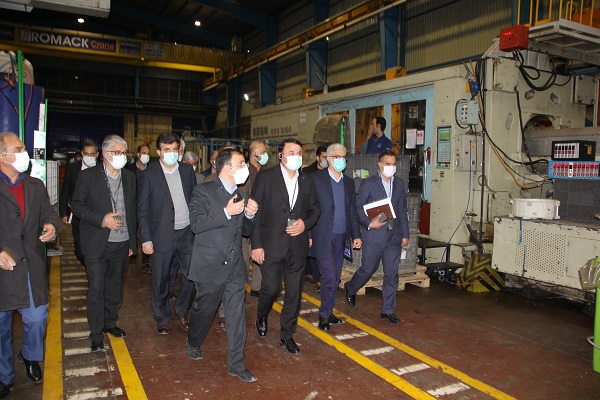آمادگی بانک سپه برای کمک به توسعه صنعت فولاد اصفهان