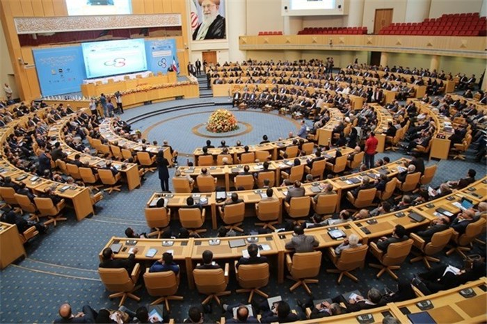 تصویب لوایح دوگانه بانکی، خواست نظام بانکی است