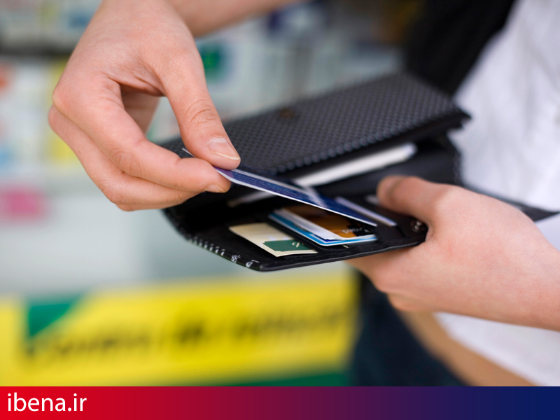 خطر خروج طرح کارت اعتباری از ریل بانک مرکزی