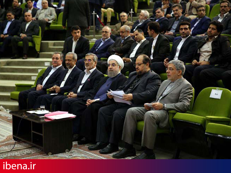 حضور سرپرست بانک دی در دیدار رئیسجمهور با مدیران استان البرز