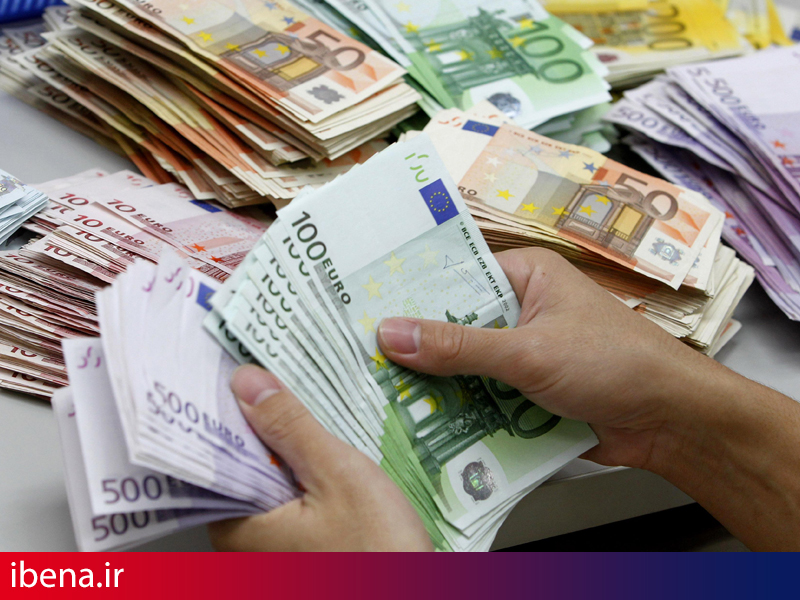 عملیات ارزی بانک رفاه از مرز 2 میلیارد و 200 میلیون دلار گذشت