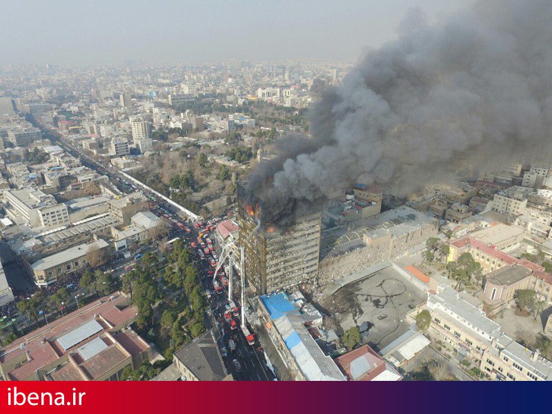 تقدیر کارکنان بانک صنعت و معدن از آتش نشانان قهرمان