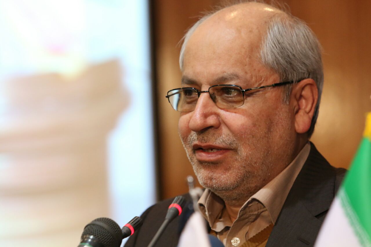 لزوم توجه به سطح درآمد خانوار/ اشتغال مهم ترین موضوع سال های آینده ایران