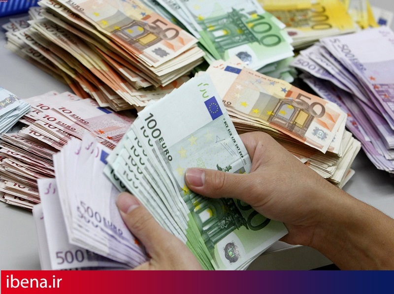 افزایش نرخ بانکی 23 ارز/ نرخ رسمی دلار کاهش یافت