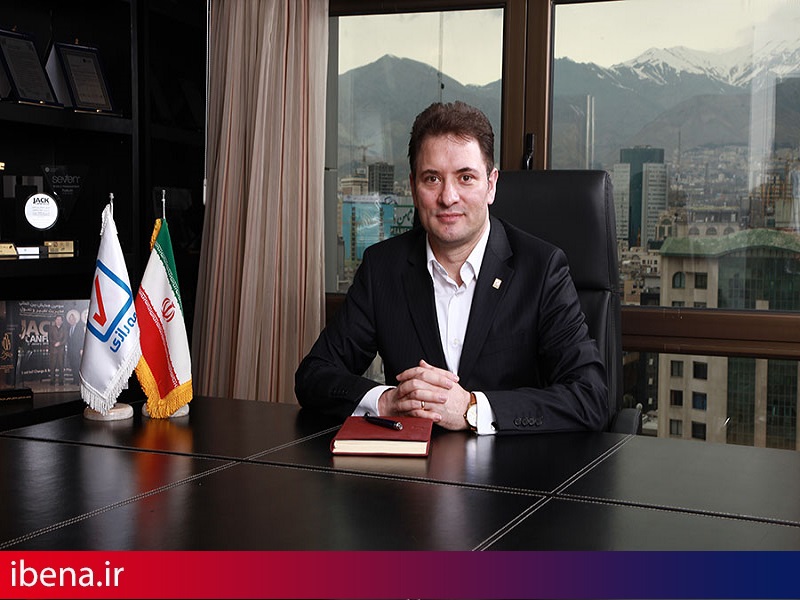 یونس مظلومی از بیمه رازی رفت
