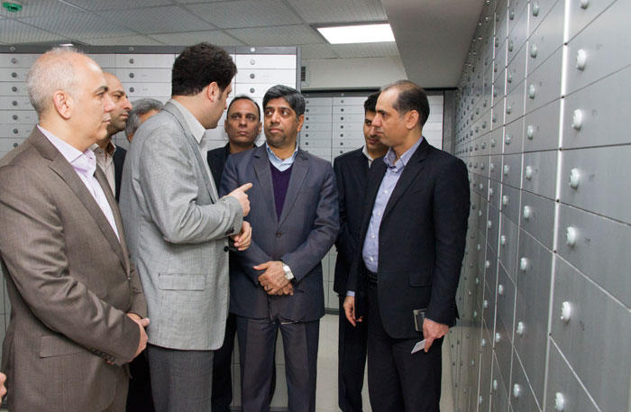 رونمایی از سامانه متمرکز صندوق امانات الکترونیک در بانک ملت