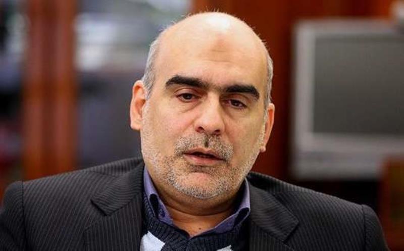 رقابت خودروسازان با بانکها/ خطر خروج یکباره منابع بانکها