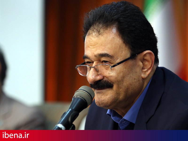 بانکها شریان اصلی اقتصاد مقاومتی را تشکیل میدهند