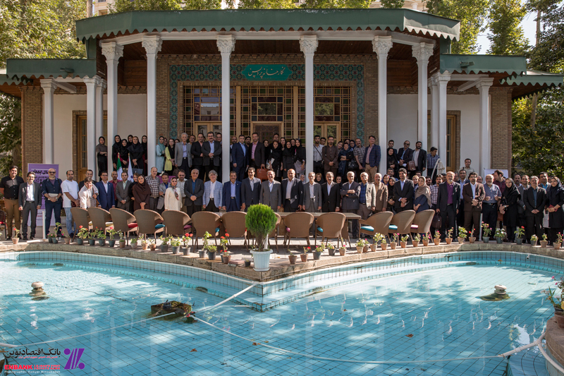  پوستر دومین جشنواره 