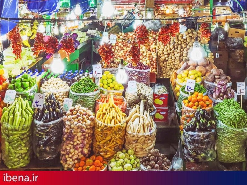 انهدام 22 تن میوه قاچاق در اصفهان و هرمزگان