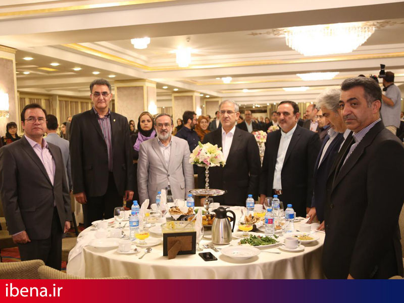 حضور معاونان وزارت ارتباطات و بانک مرکزی در ضیافت افطار خانواده داده ورزی سداد