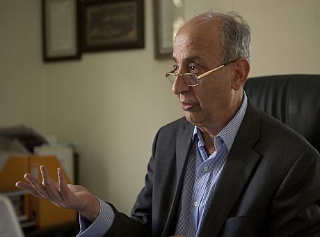 تردیدی بر لزوم کاهش مجدد نرخ سود بانکی نیست