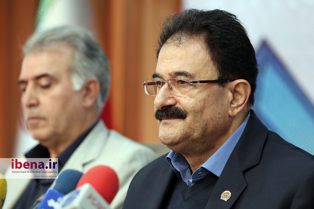 نشست خبری مدیرعامل بانک تجارت