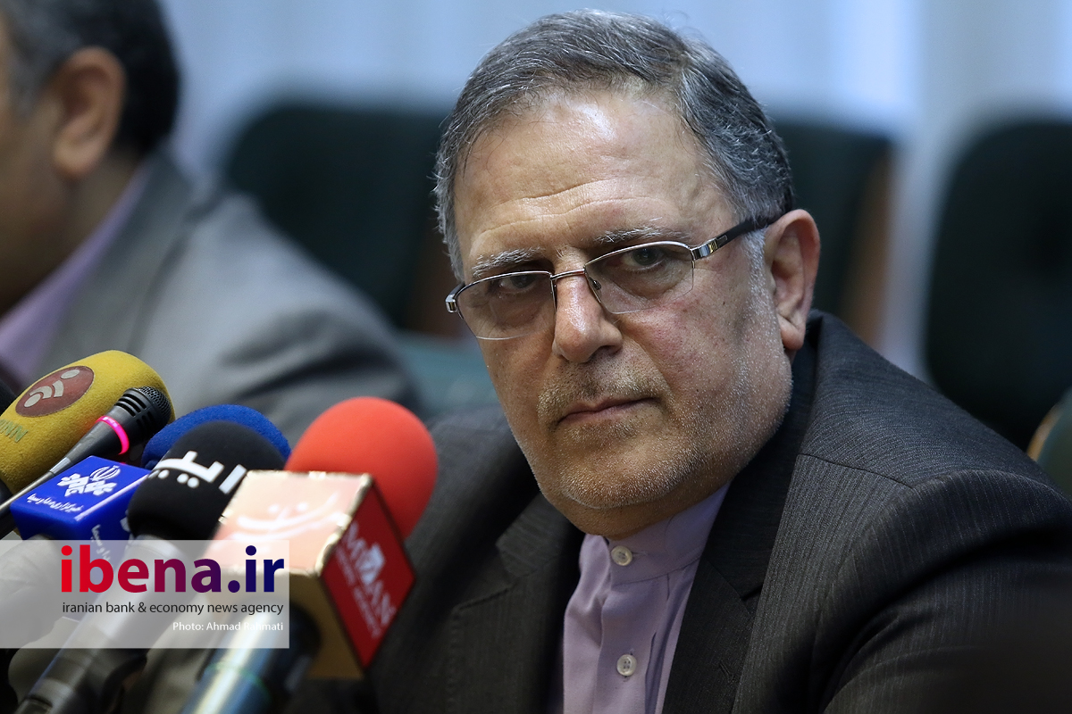 نشست رییس‌کل بانک مرکزی با اصحاب رسانه