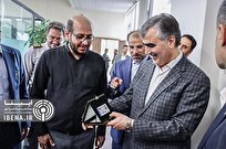 أكد محافظ البنك المركزي ، خلال زيارته لوكالة ایبِنا للأنباء ، على أهمية دور الإعلام والتوقعات في المتغيرات الاقتصادية