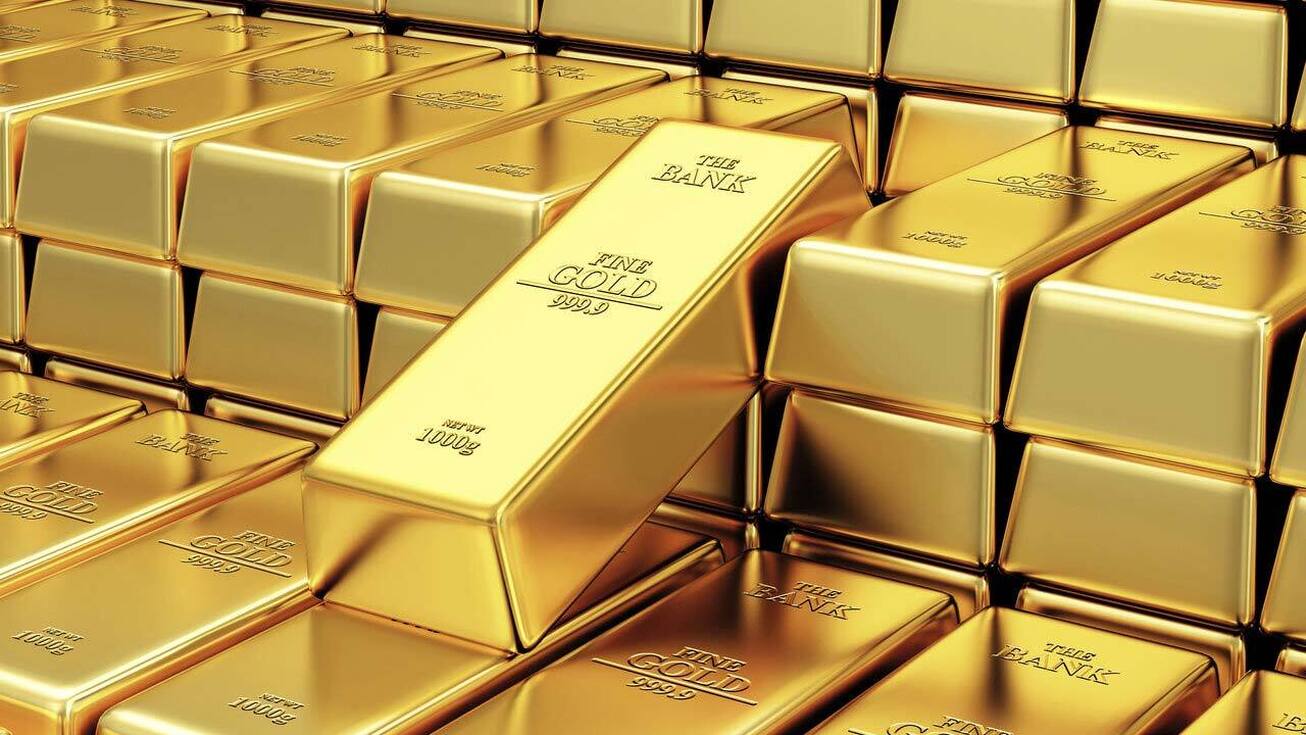طلا در معاملات نقدی ۴ دلار کاهش یافت