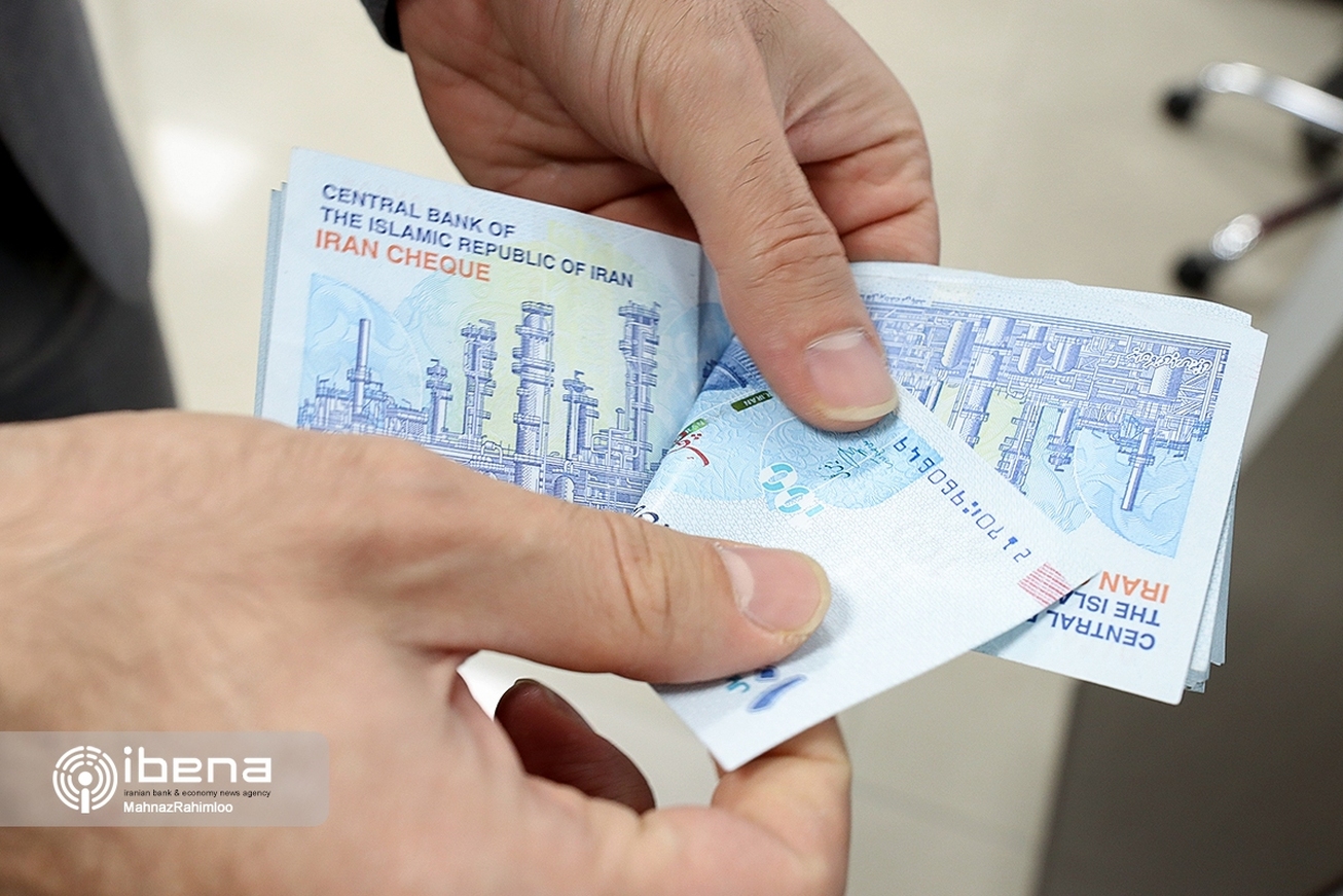 سقف حقوق در سال آینده مشخص شد