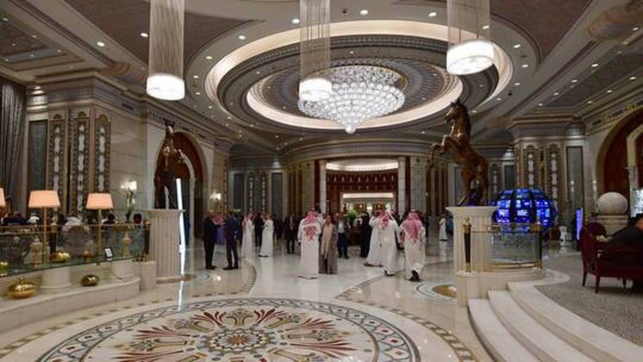 عربستان سعودی، آماده کاهش سهم دلار در مبادلات تجاری