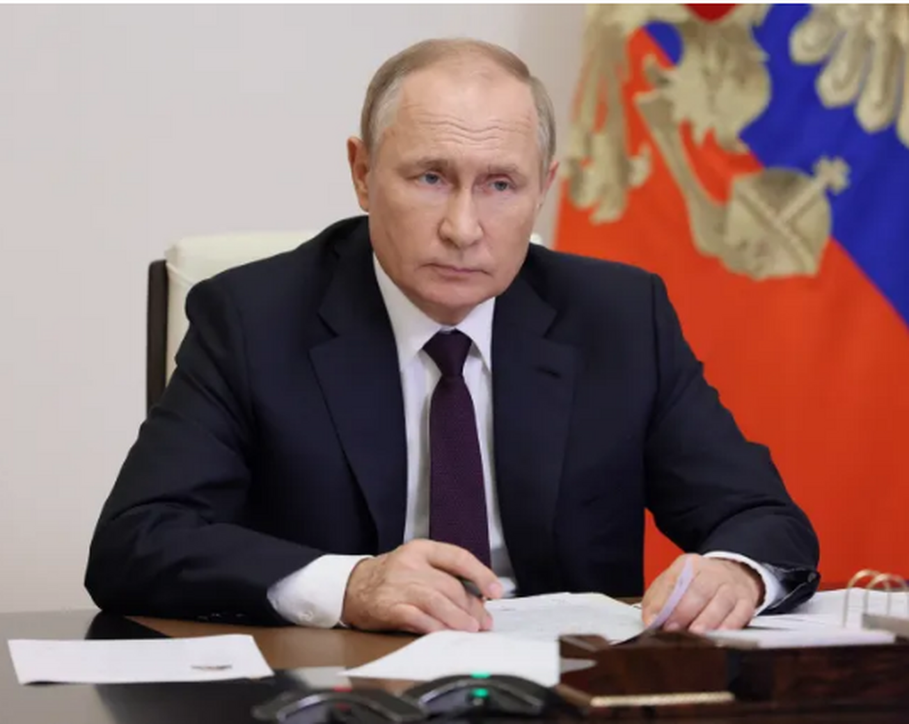 دستور پوتین برای ممنوعیت صادرات نفت به برخی از کشورها