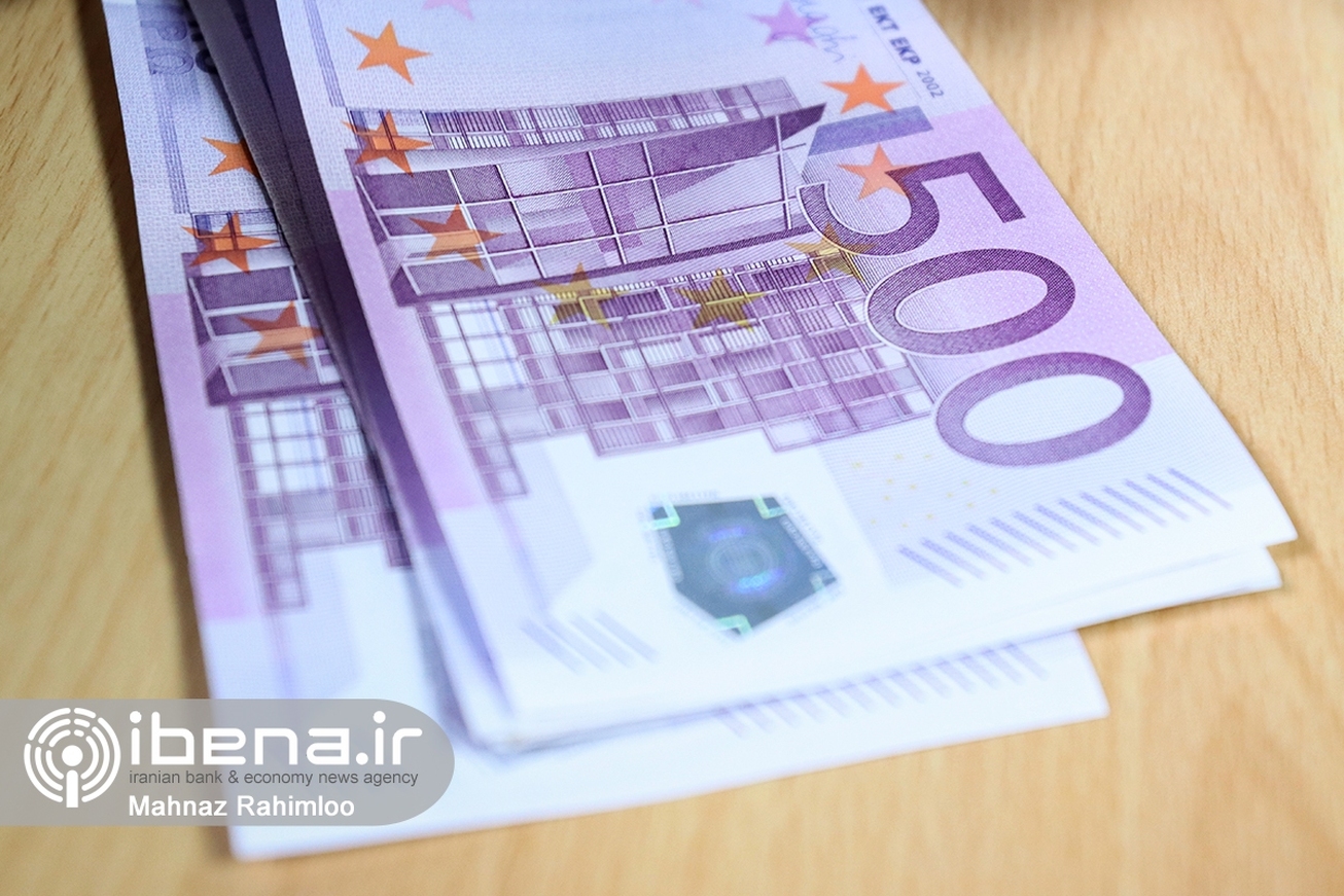 قیمت یورو در صرافی‌ها کاهشی شد