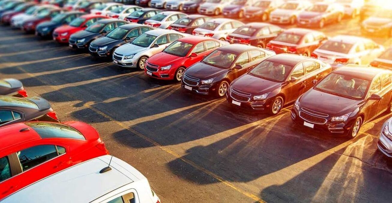 اسامی ۲۲ بانک برای ثبت‌نام خودروهای وارداتی اعلام شد