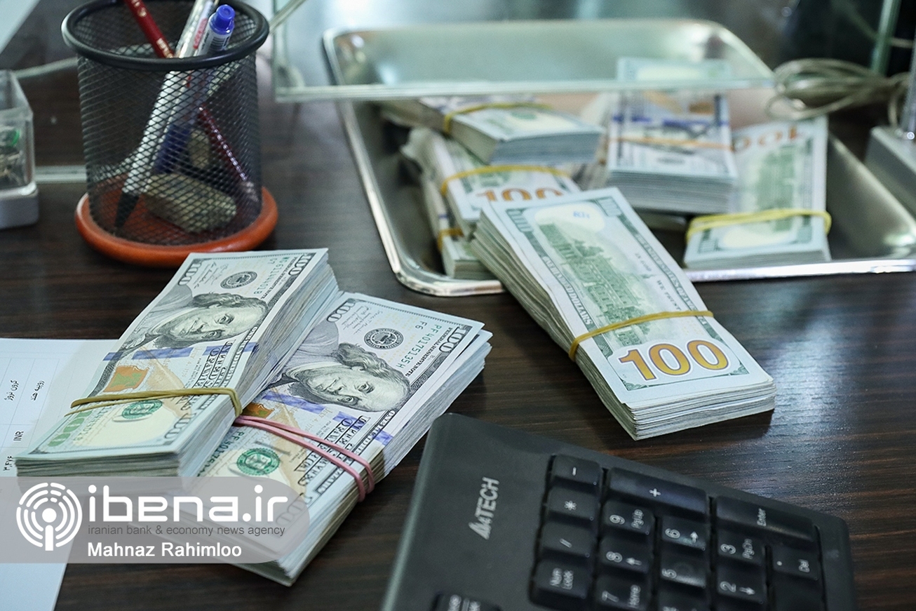 کاهش قابل توجه قیمت دلار و یورو توافقی